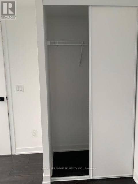 806 - 319 Jarvis Street — photo 17 of 18