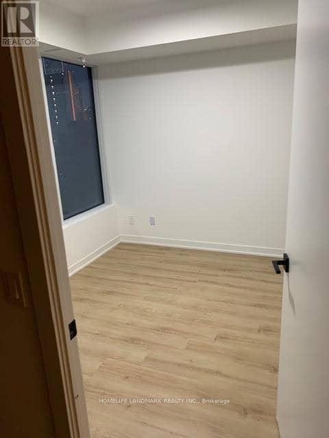 1701 - 319 Jarvis Street — photo 19 of 20