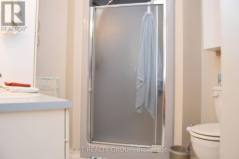 9 Empire Boulevard — photo 17 of 24