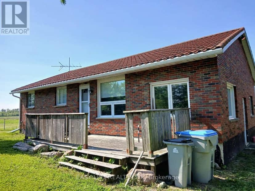 4792 Langbank Line — photo 9 of 40