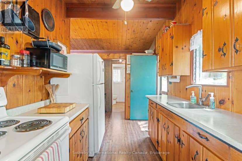 5096 Island 865 — photo 8 of 35