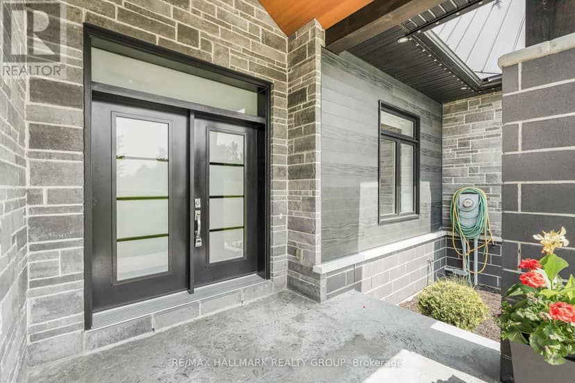 3795 Concession 1 Street — photo 14 of 40