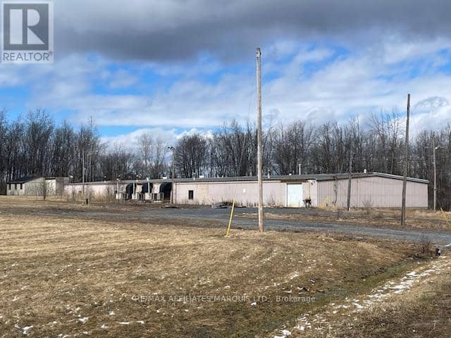 405 Tollgate Road E — photo 2 of 5