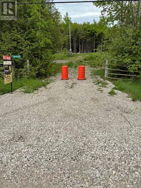 104264 Grey Road 18 — photo 2 of 17