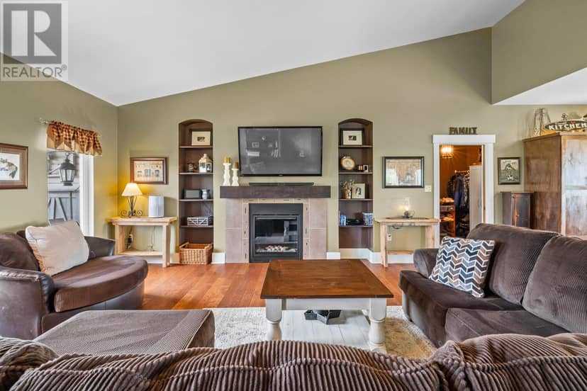 30 Sunset Drive — photo 19 of 40