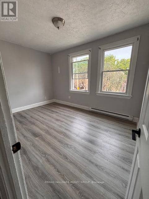 266 Emond Street — photo 17 of 19