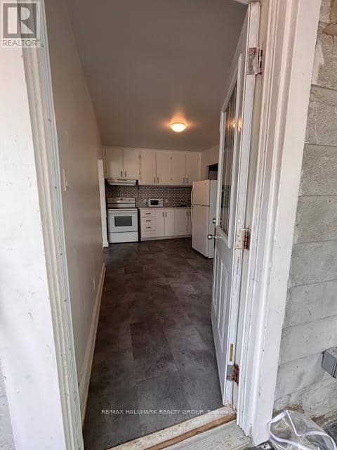266 Emond Street — photo 4 of 19