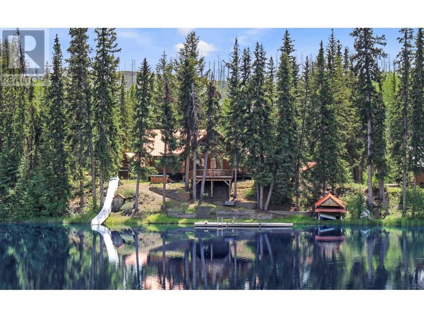 6437 SHORE COURT, Green Lake