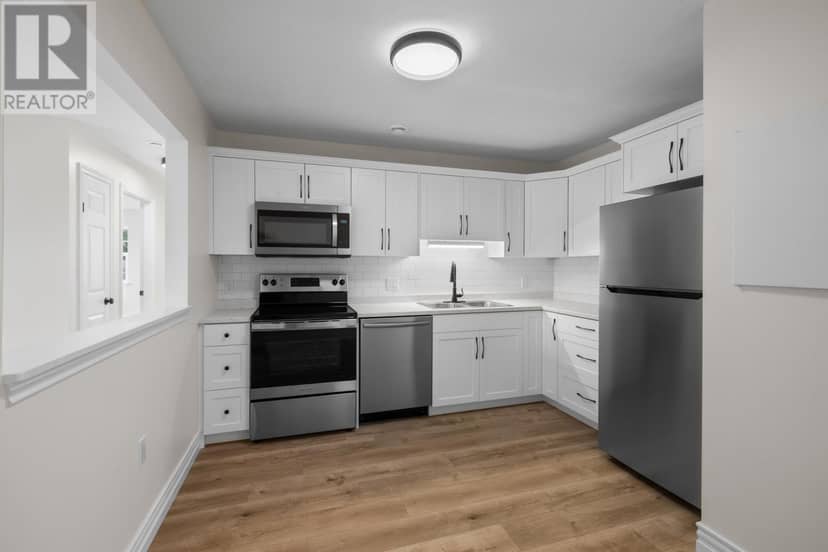 106 6-22 Waterview Heights — photo 3 of 28