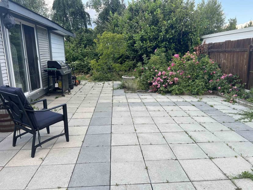 12473 114 AVENUE, Surrey, photo 2