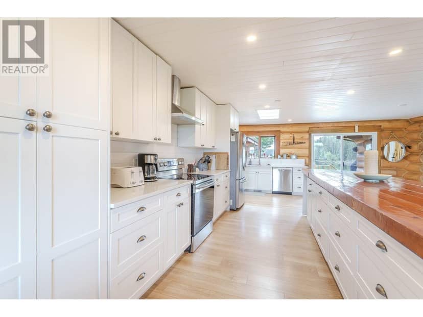 7806 N NORTH BONAPARTE ROAD, Bridge Lake, photo 5