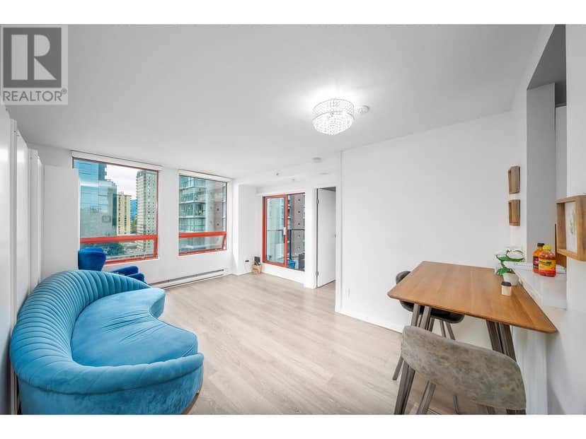 1604 811 HELMCKEN STREET, Vancouver, photo 2