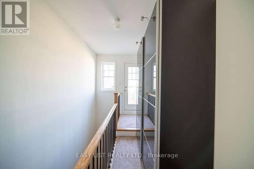49 Prince William Boulevard — photo 28 of 31