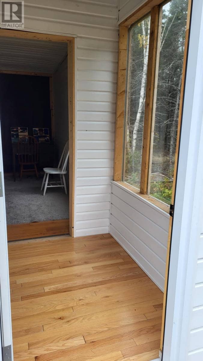10 Swallow Point Road — photo 13 of 28