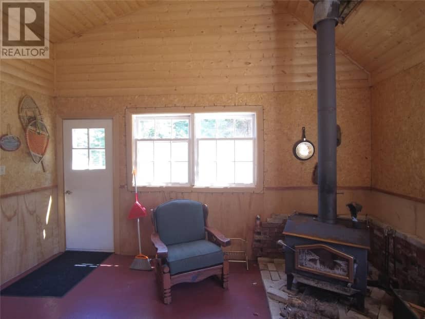 6 Groves Point Road — photo 12 of 19