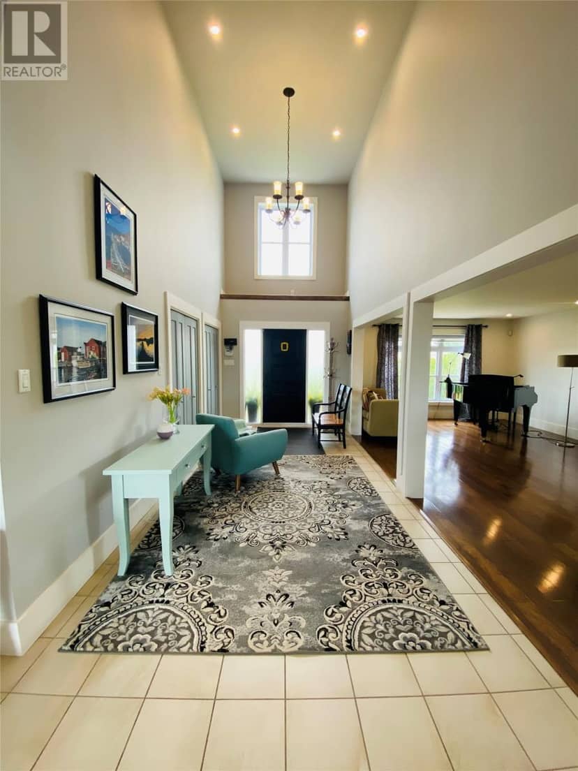 123 Main Street — photo 17 of 40