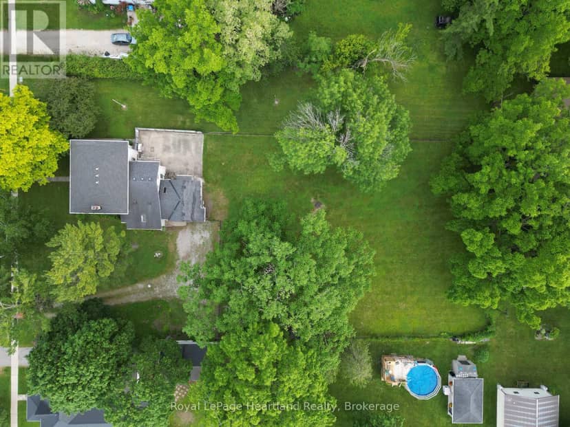 231 William Street, South Huron, photo 8