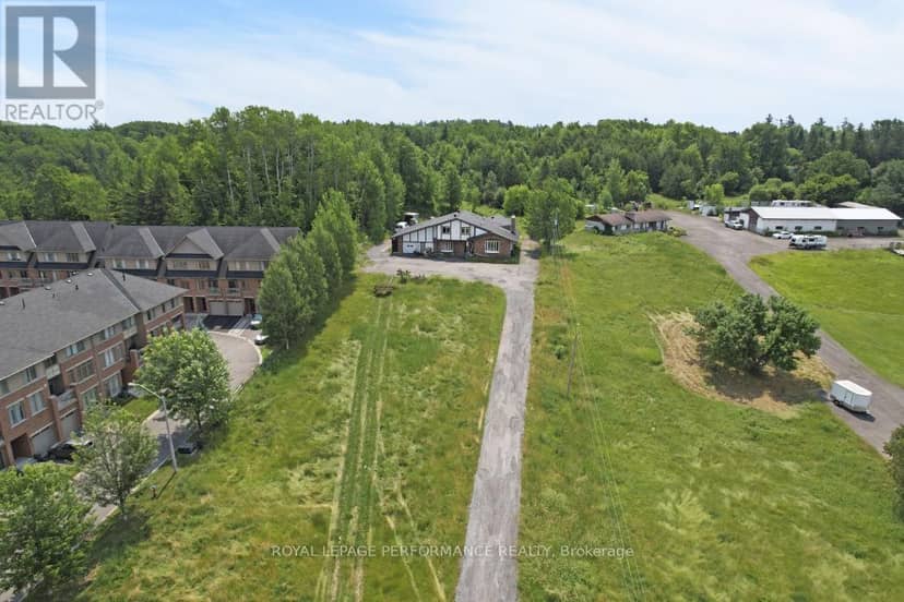 1016 Old Montreal Road, Ottawa, photo 6