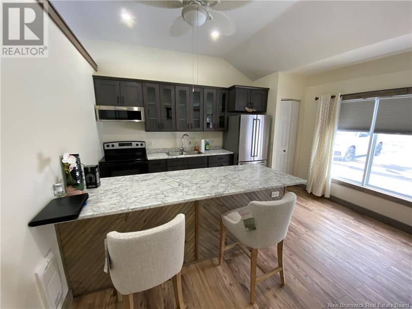 90 L'Etete Road — photo 8 of 18