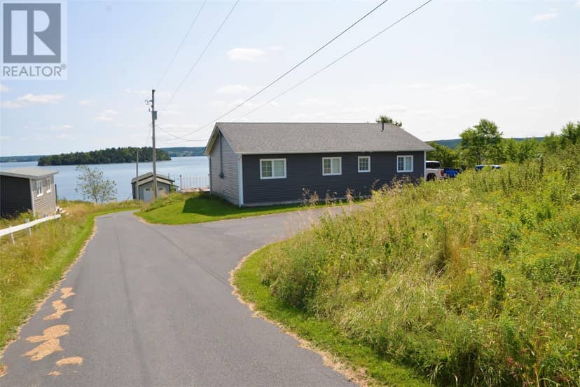 36 Goose Bay Drive — photo 2 of 16