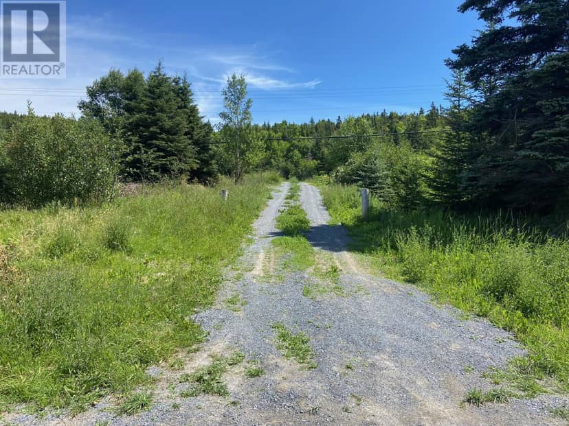 60-62 North Shore Highway — photo 10 of 37