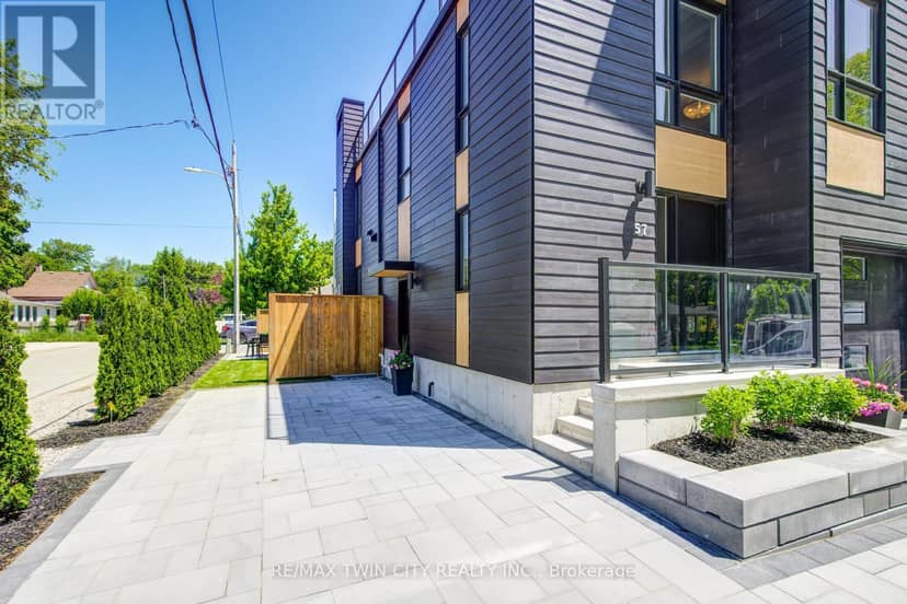 57 Centre Street — photo 4 of 36