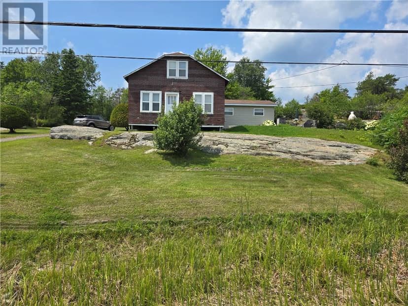 295 Riverside Road — photo 1 of 17