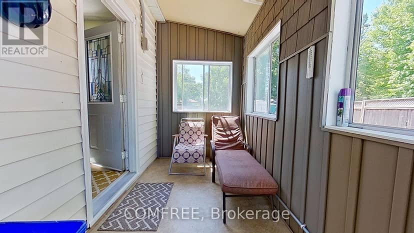 110 Gilbert Street — photo 3 of 13
