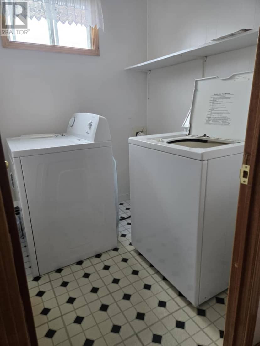 4 A Church Road — photo 15 of 15