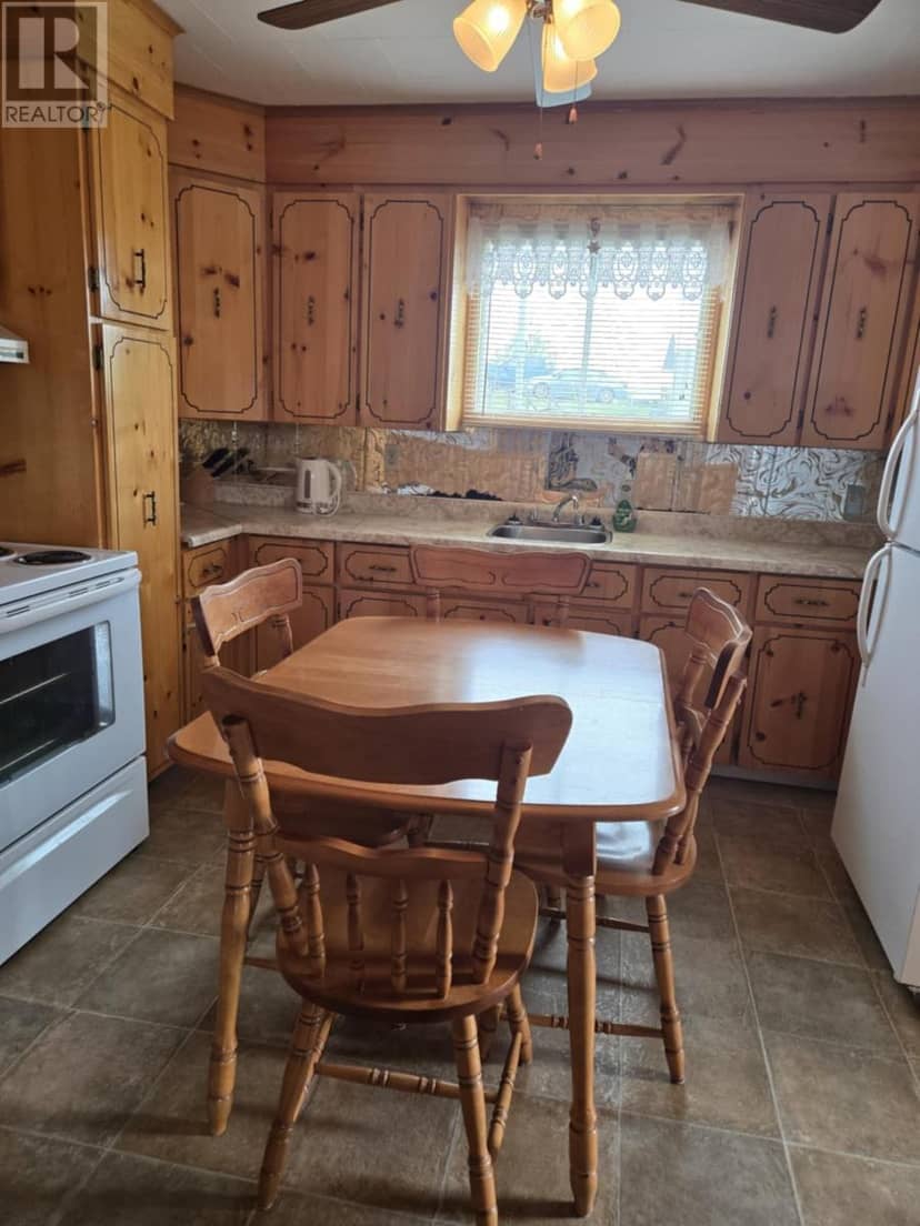4 A Church Road, Burgeo, photo 5