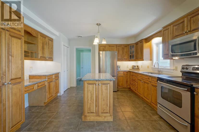 141 St. Peters Harbour Road — photo 11 of 31