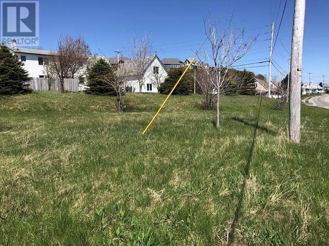 65 Ohio Drive — photo 6 of 8