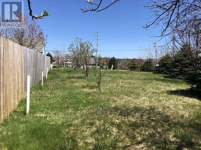 65 Ohio Drive — photo 8 of 8