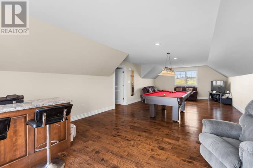 84 Hatton Road — photo 35 of 40