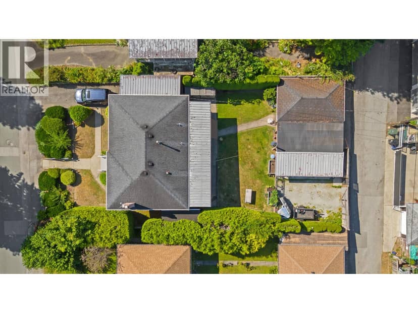 5017 PIONEER AVENUE, Burnaby, photo 3