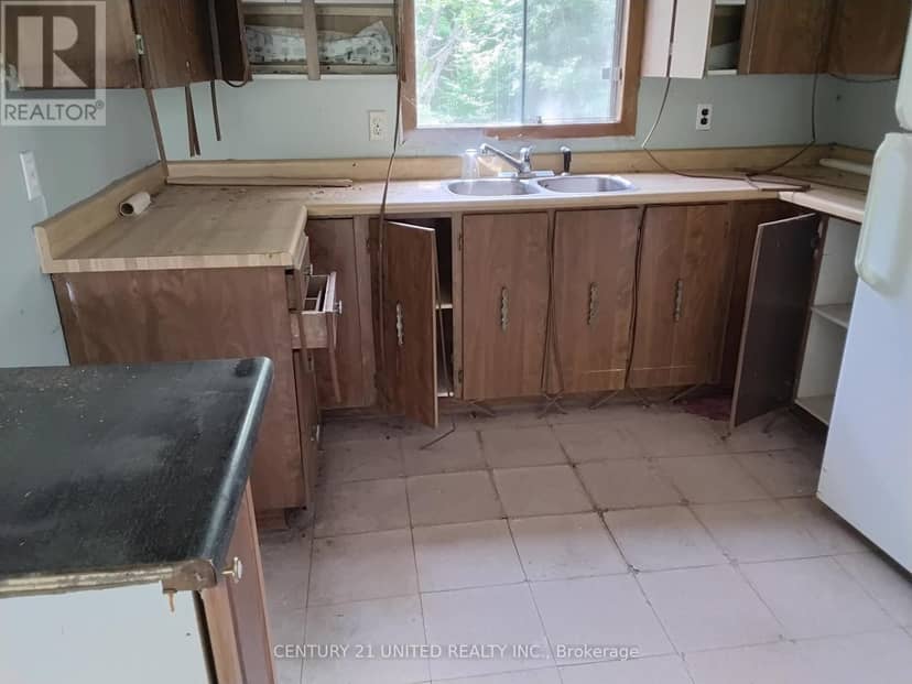 2039 County Road 620 — photo 19 of 40