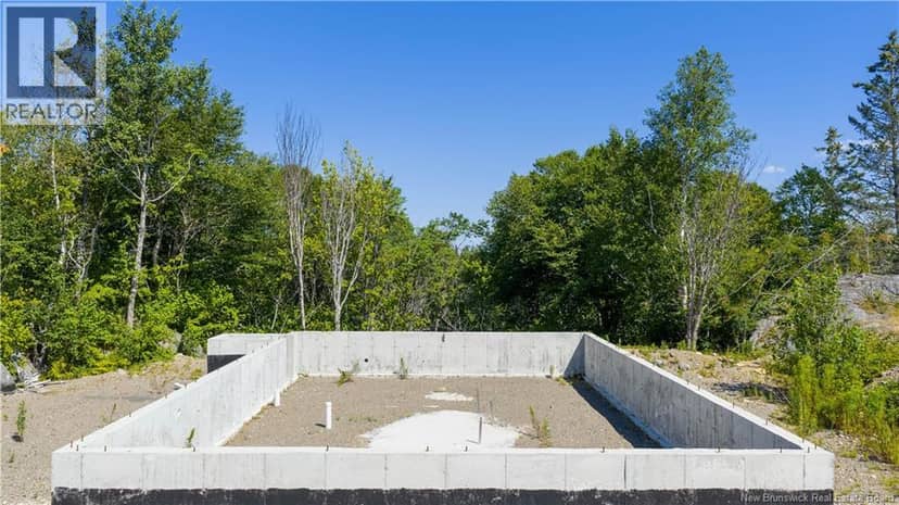 643 Fundy Drive — photo 16 of 18