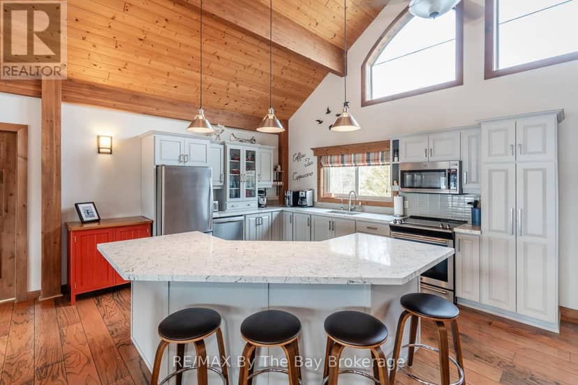 3854 Is 630 Georgian Bay — photo 10 of 40