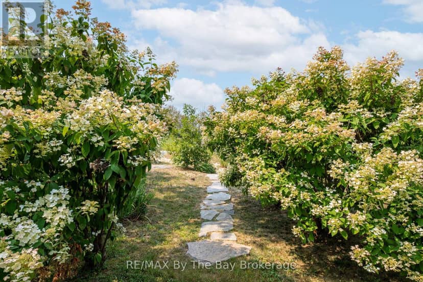 3854 Is 630 Georgian Bay — photo 27 of 40