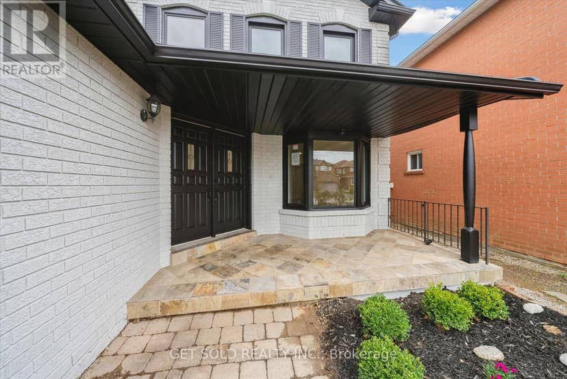 27 Edenbridge Drive — photo 2 of 40