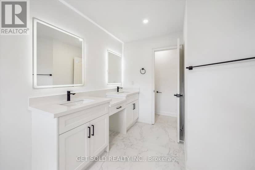 27 Edenbridge Drive — photo 30 of 40