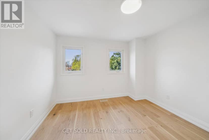 27 Edenbridge Drive — photo 31 of 40