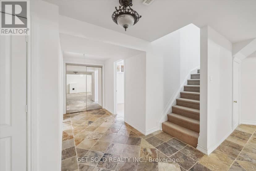 27 Edenbridge Drive — photo 38 of 40