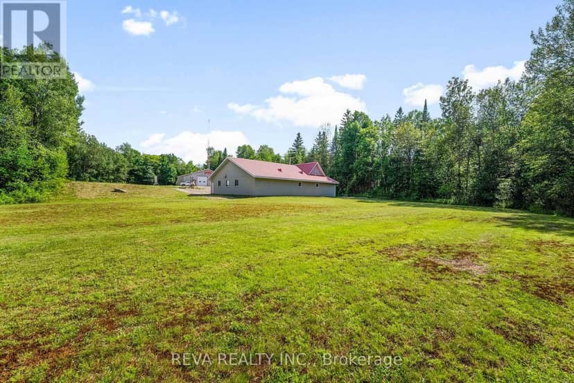786 Centreview Road — photo 4 of 22