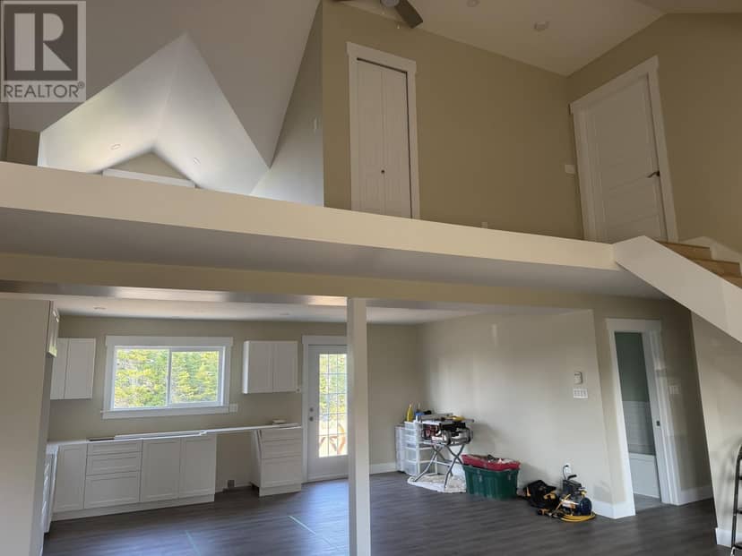 37 Tibbeys Point Road — photo 10 of 36