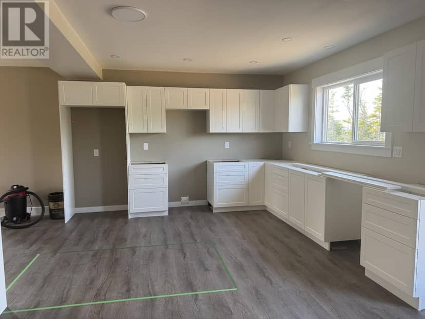 37 Tibbeys Point Road — photo 3 of 36