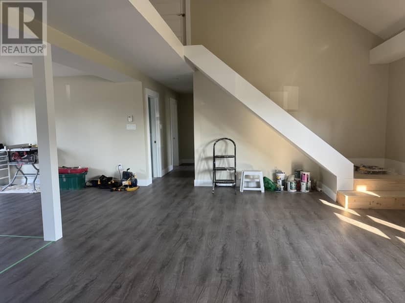 37 Tibbeys Point Road — photo 5 of 36