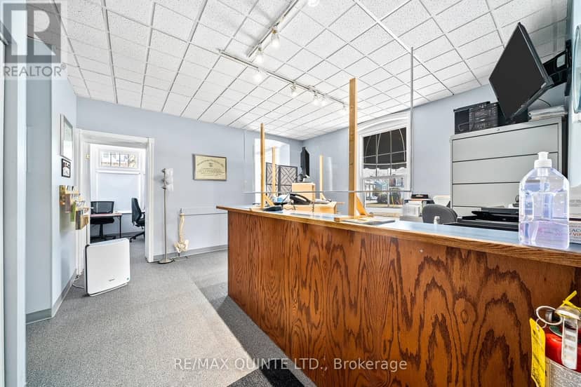 156 Bridge Street E — photo 17 of 40