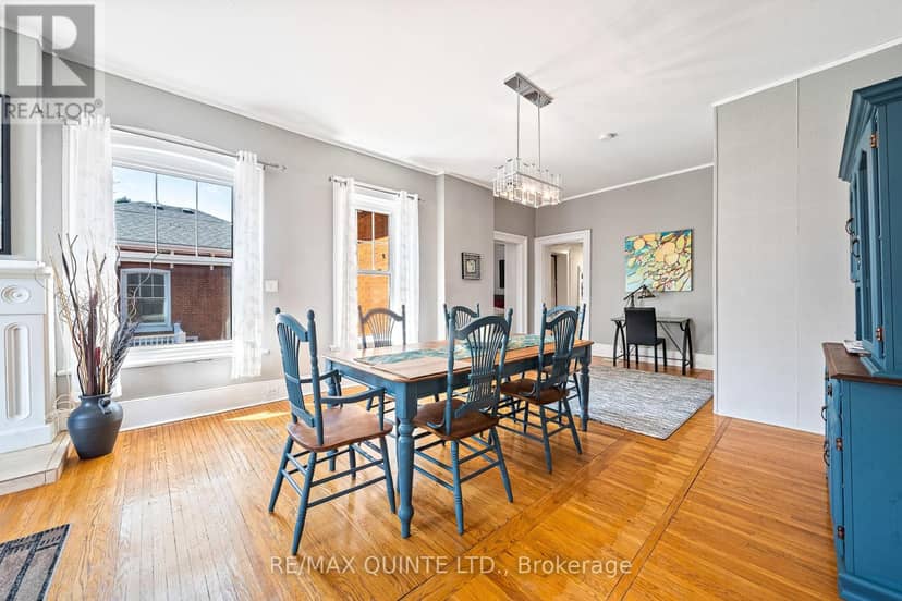 156 Bridge Street E — photo 22 of 40