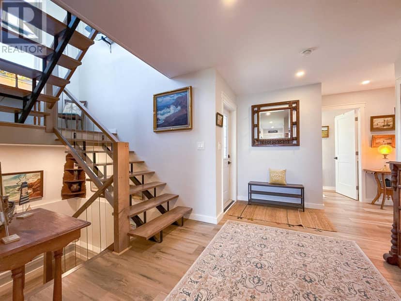 375 Campbells Way — photo 14 of 40
